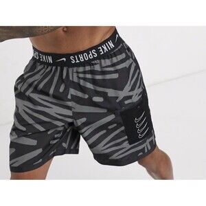 Nike Shorts Mens XL Black Animal Print 7.5 Inseam Elastic Waist Pockets